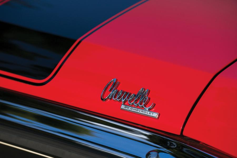 Детали экстерьера Chevrolet Chevelle SS 454 LS6 Convertible 1970 года  (фото 1 из 42)
